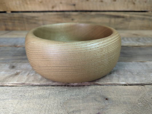Chunky sassafras flat bottom bowl