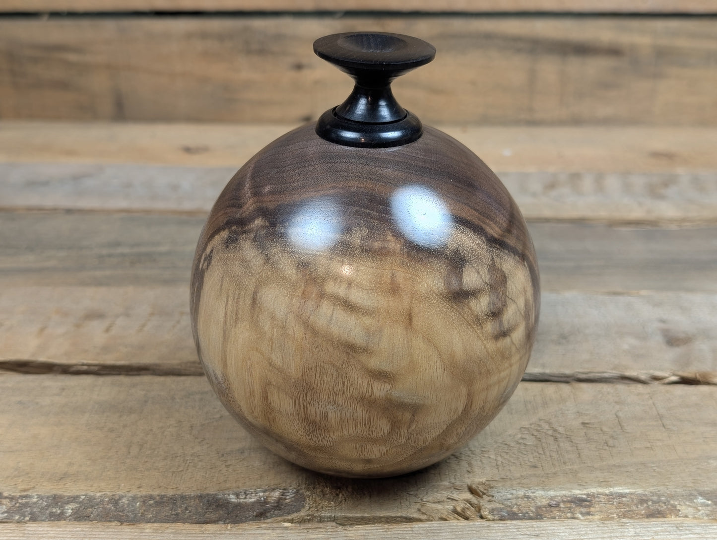 Figured bauble box