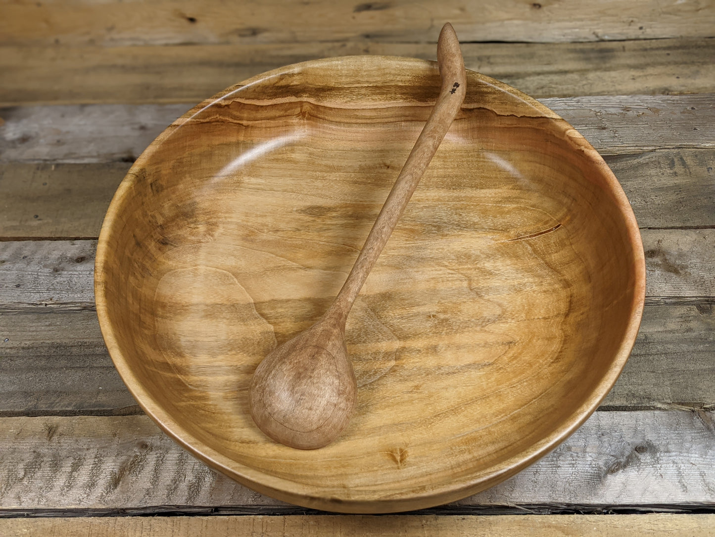Silver maple salad bowl and serving spoon set