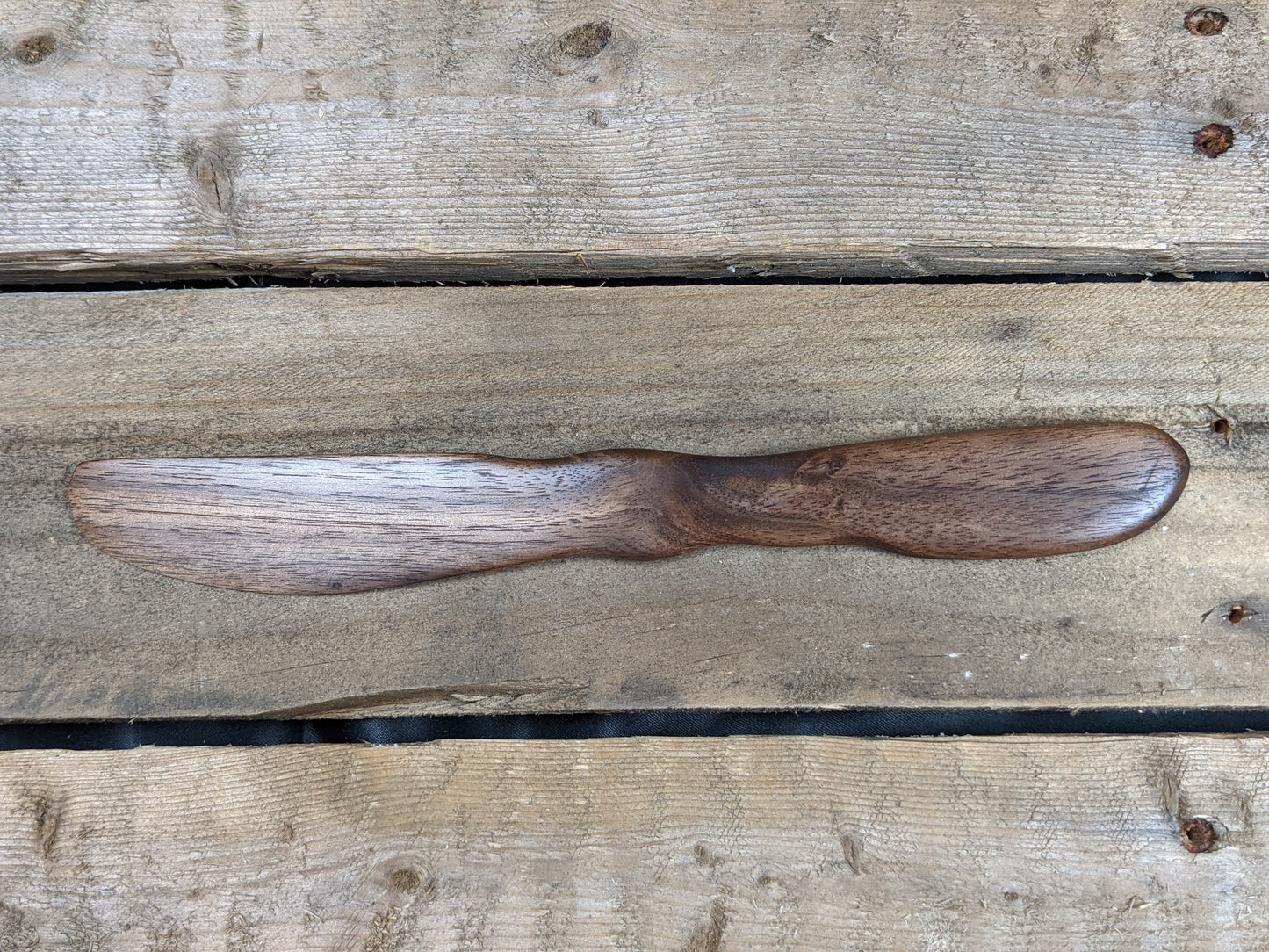 Black walnut spread knife