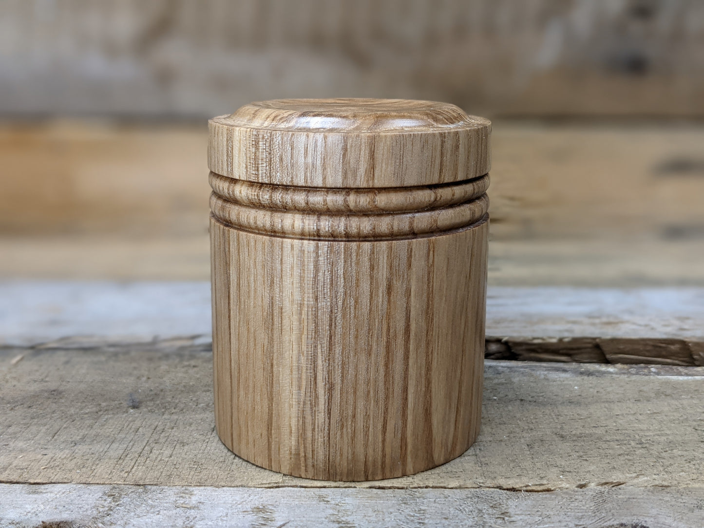 Beaded white oak lidded box