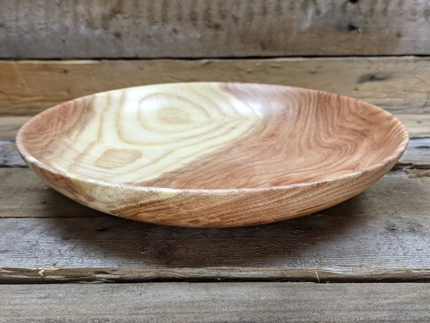 Honey locust serving dish