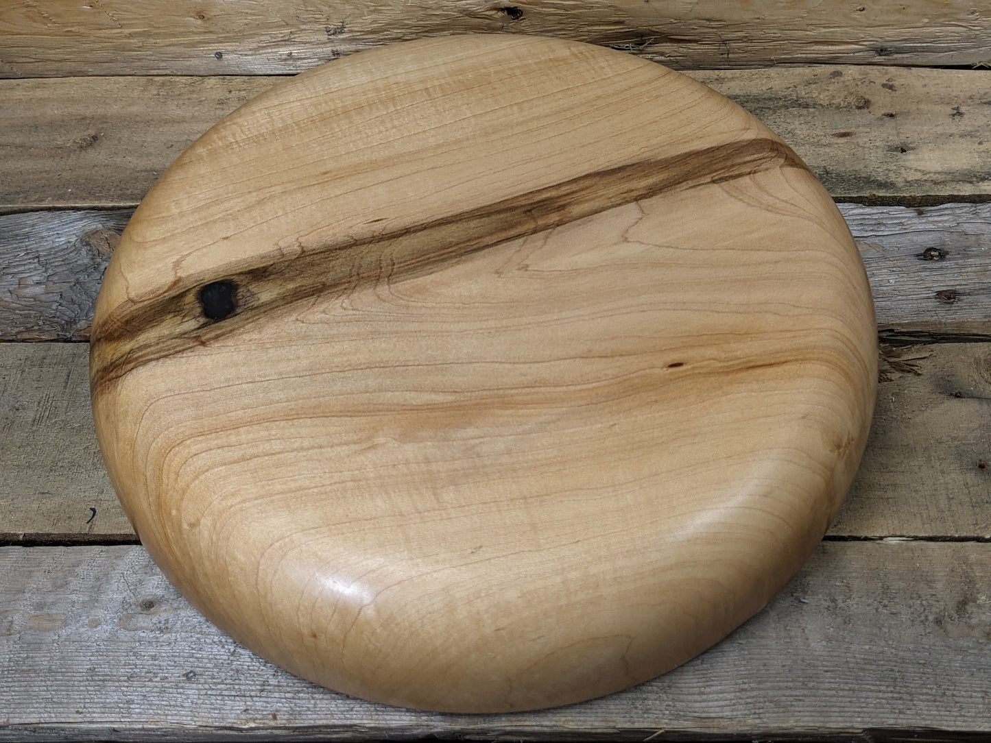 Natural edge serving dish