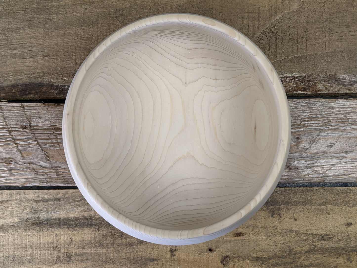 Creamy cedar catch-all