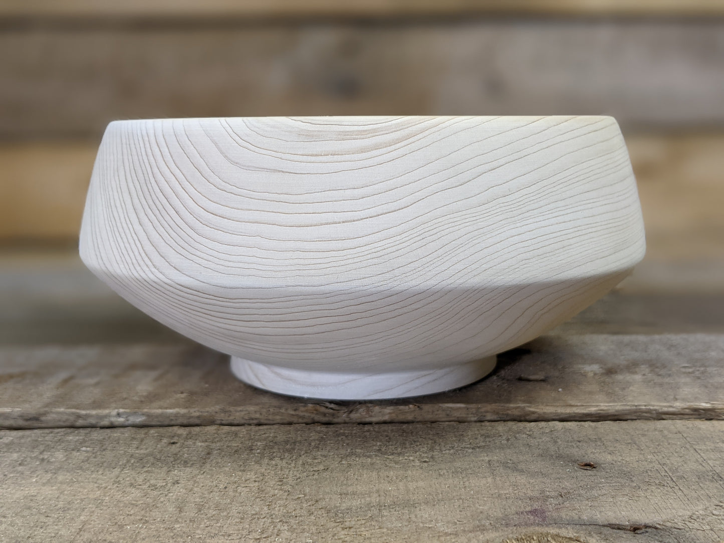 Creamy cedar catch-all