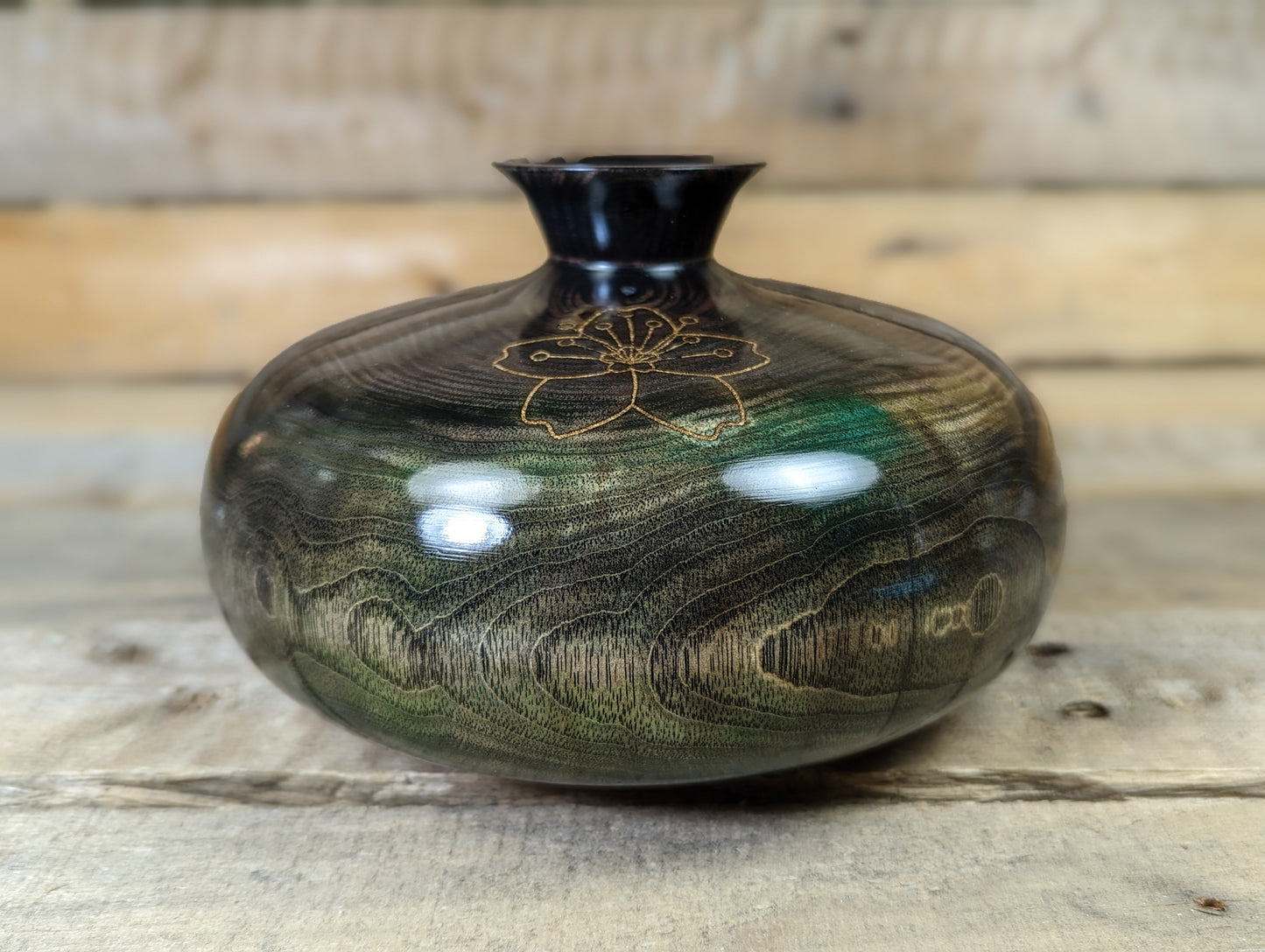 Sakura blossom vessel