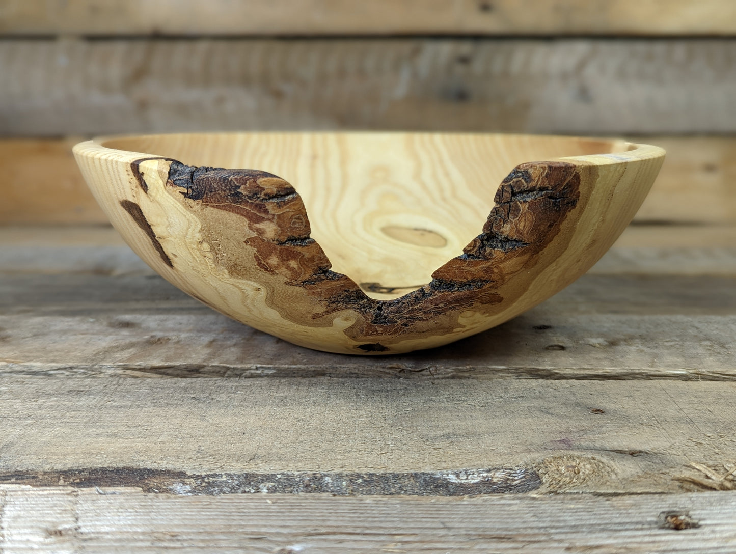 Ash bowl