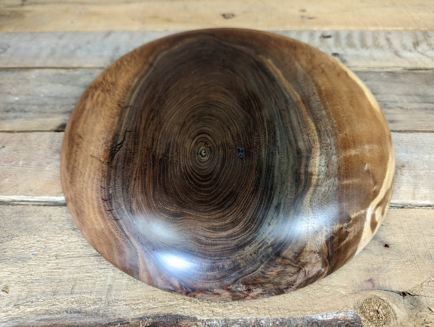 Big knotty black walnut dish