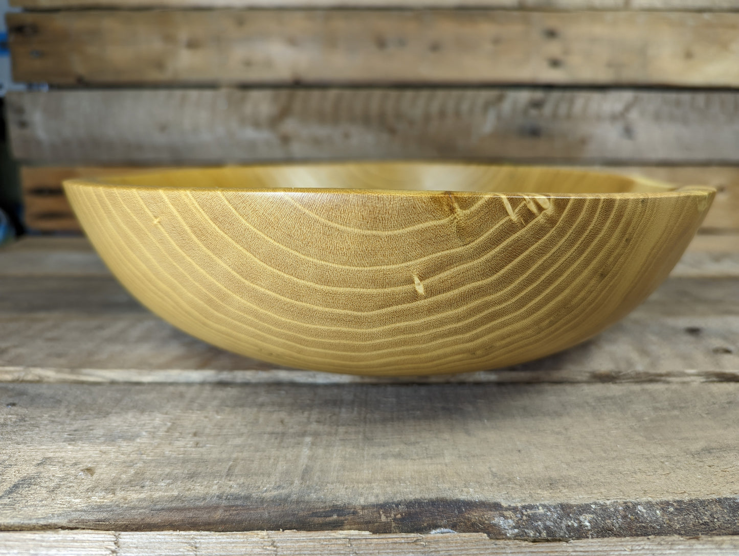 Golden mulberry bowl