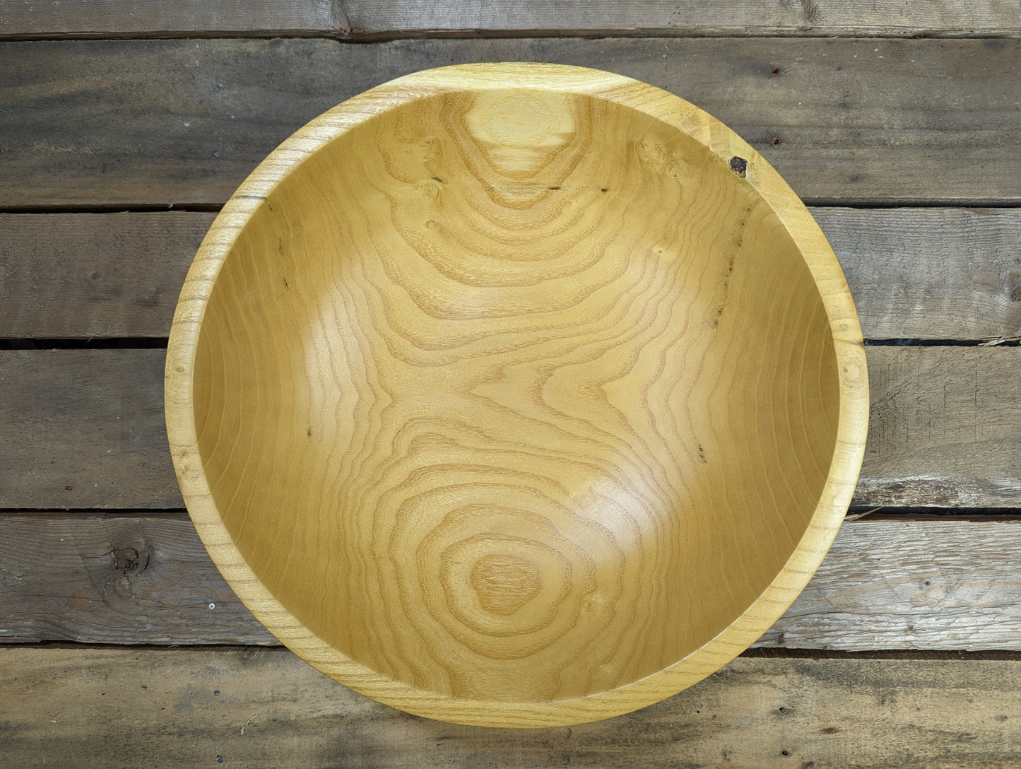 Golden mulberry bowl