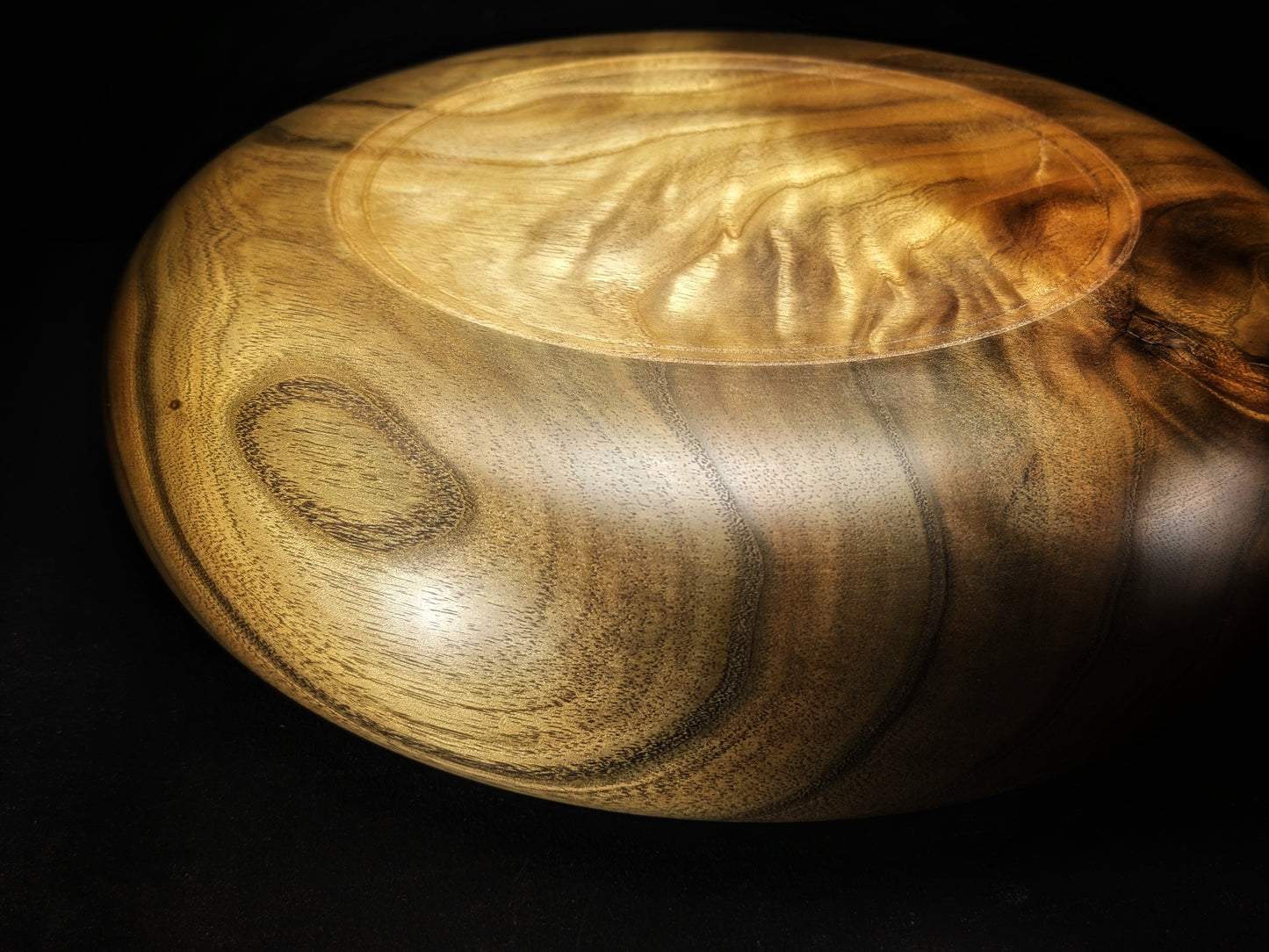 Decorative ebonized catalpa bowl