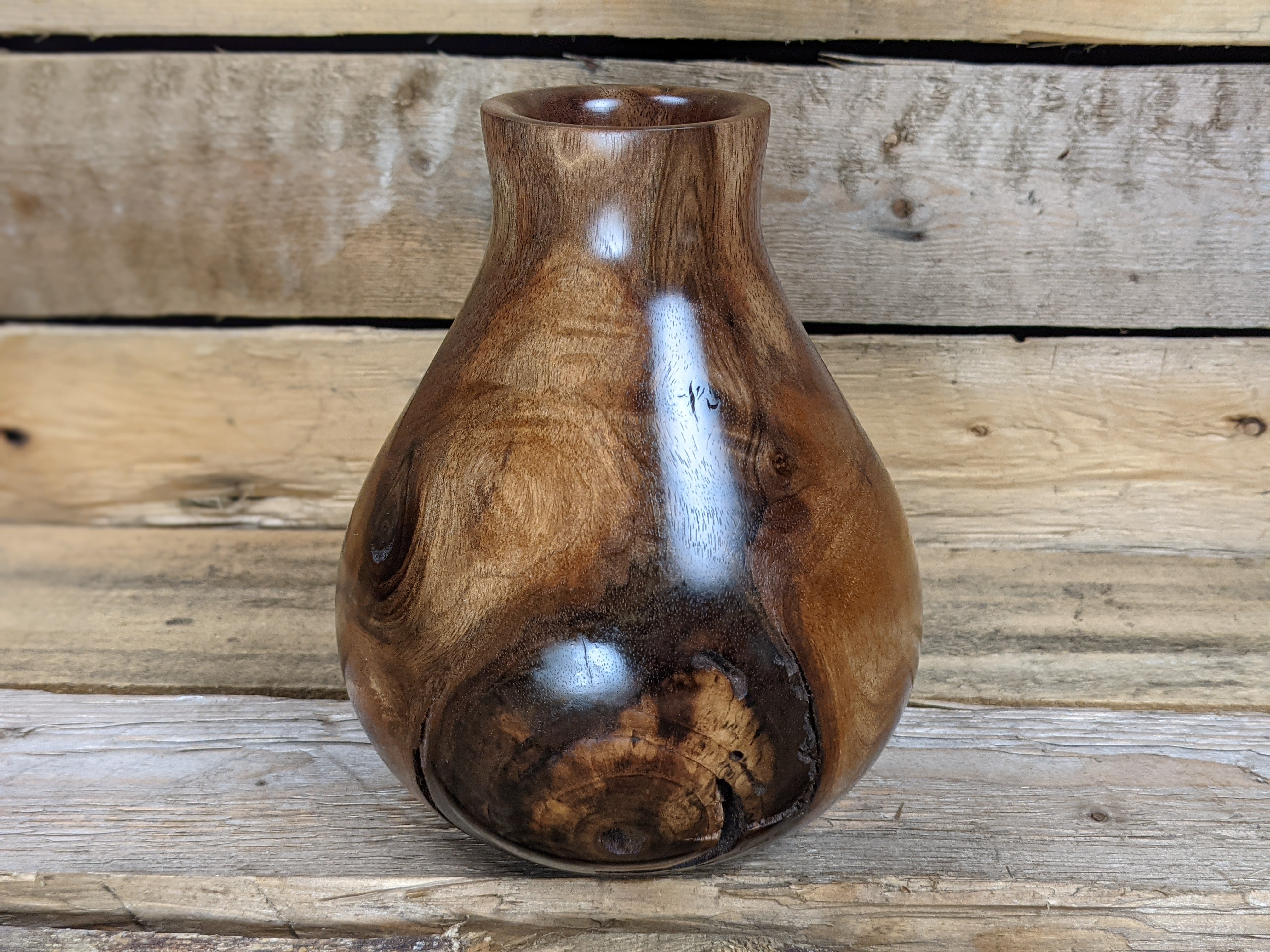Knotty black walnut dry vase