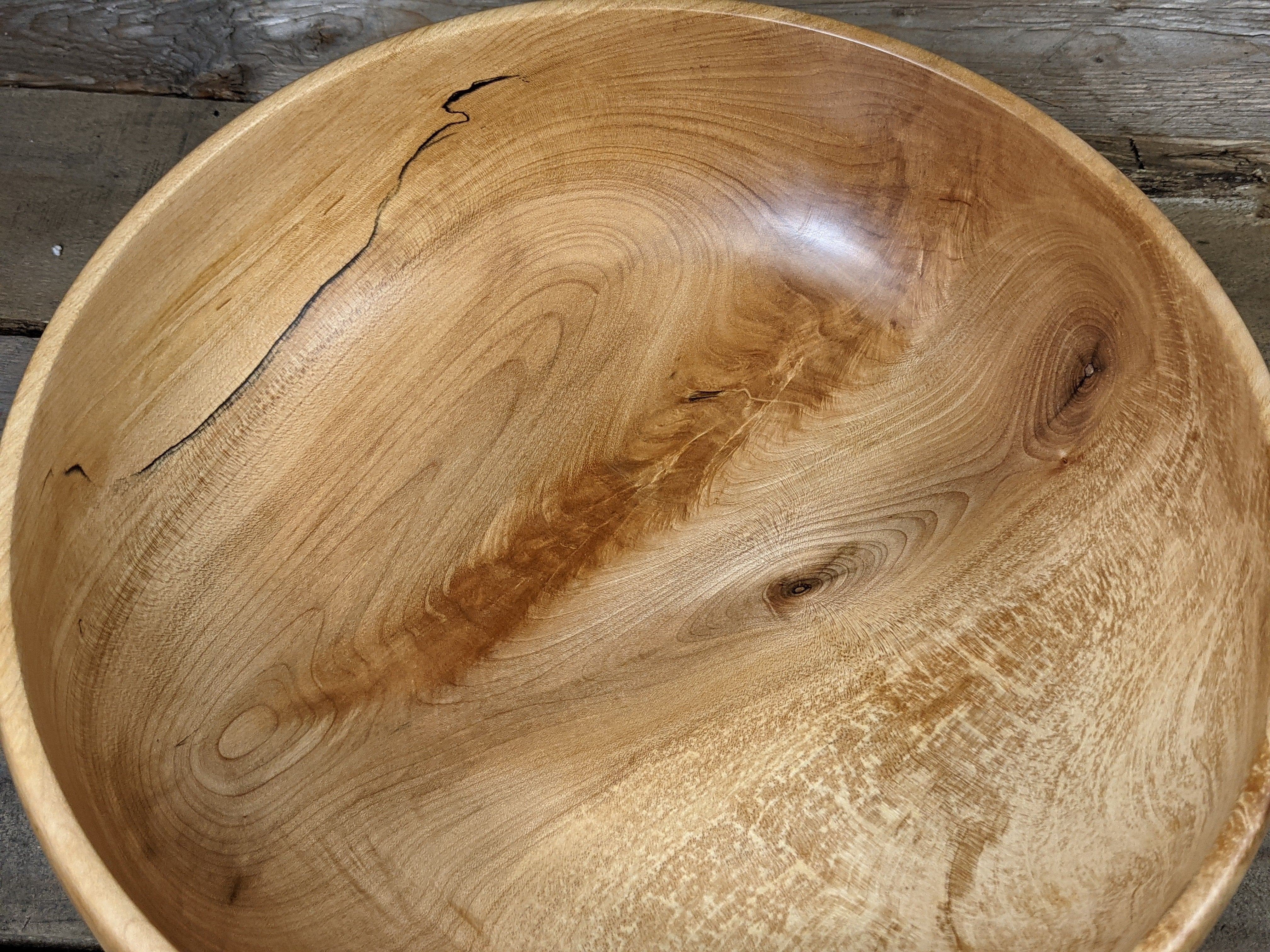 Feathered maple serving bowl